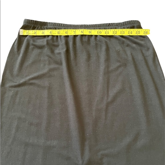 J. Jill Wearever Collection Black Skirt - Picture 8 of 9